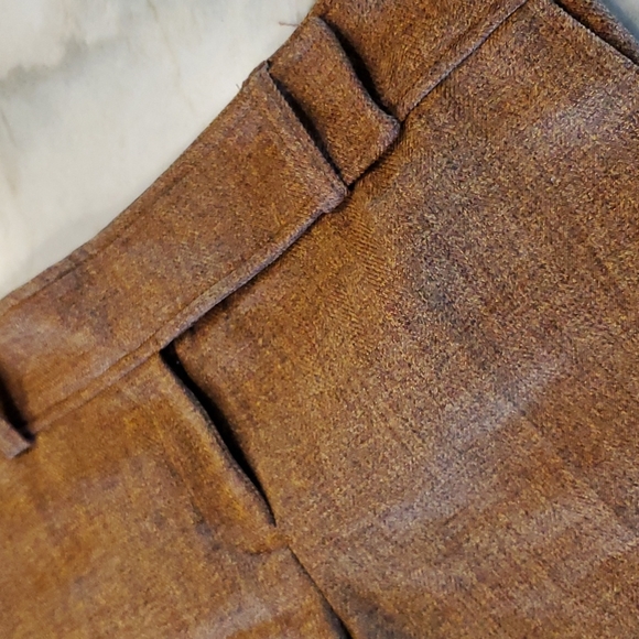 Wool like tweed Capri pants size 8 - Picture 5 of 7